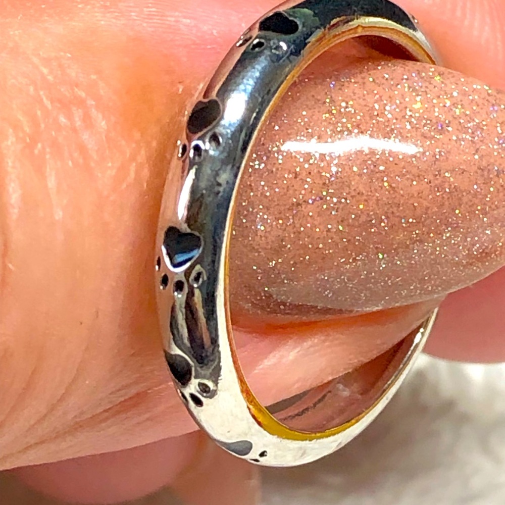 ⭐️💜silver plated band-they leave paw prints on your heart 🐾 NWOT -7